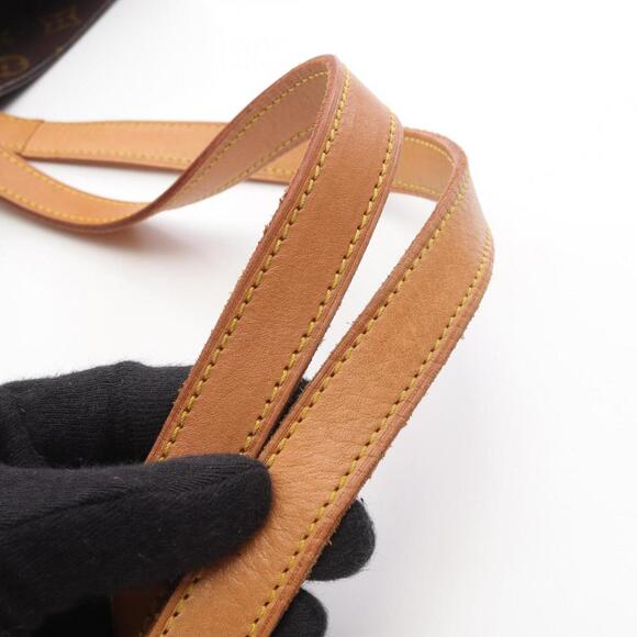 LOUIS VUITTON Brown Monogram Leather Tote Bag - Picture 12 of 13